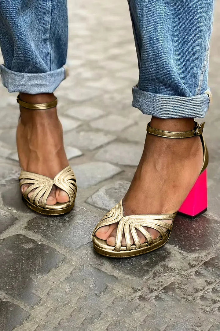 Contrasting heel sandals