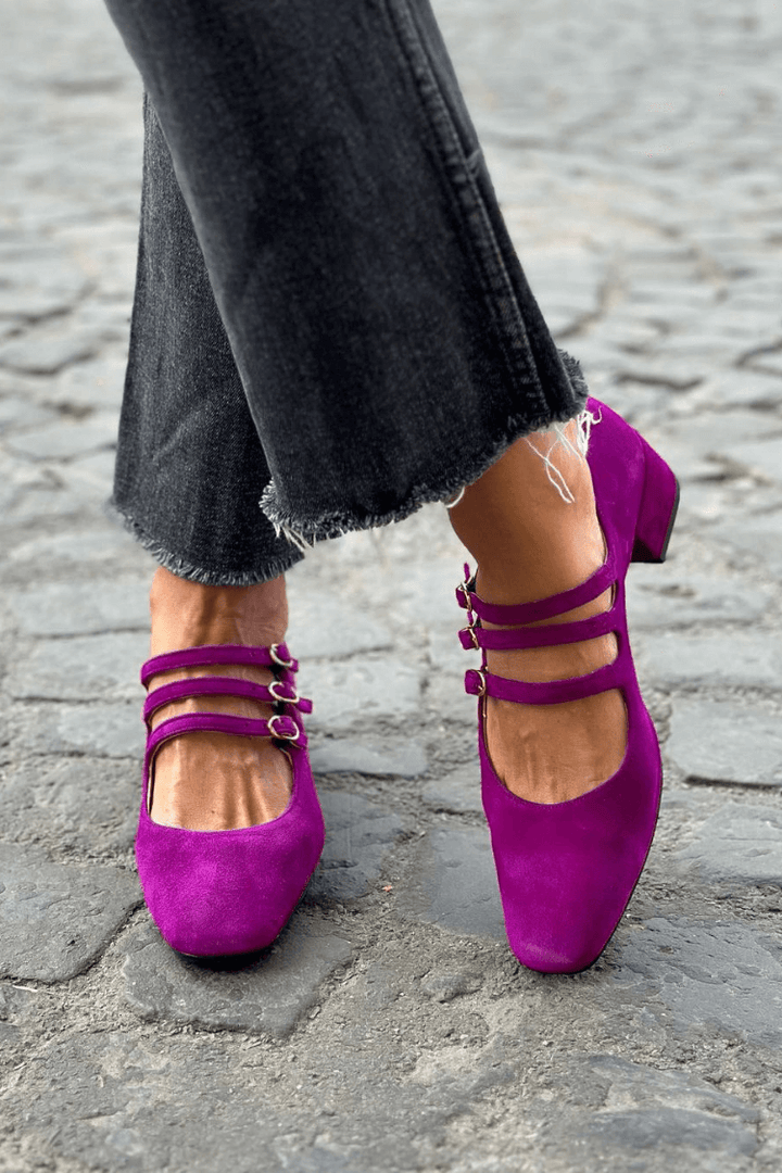 Ballet flats with straps