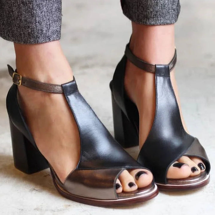 Elegant sandals with low heel