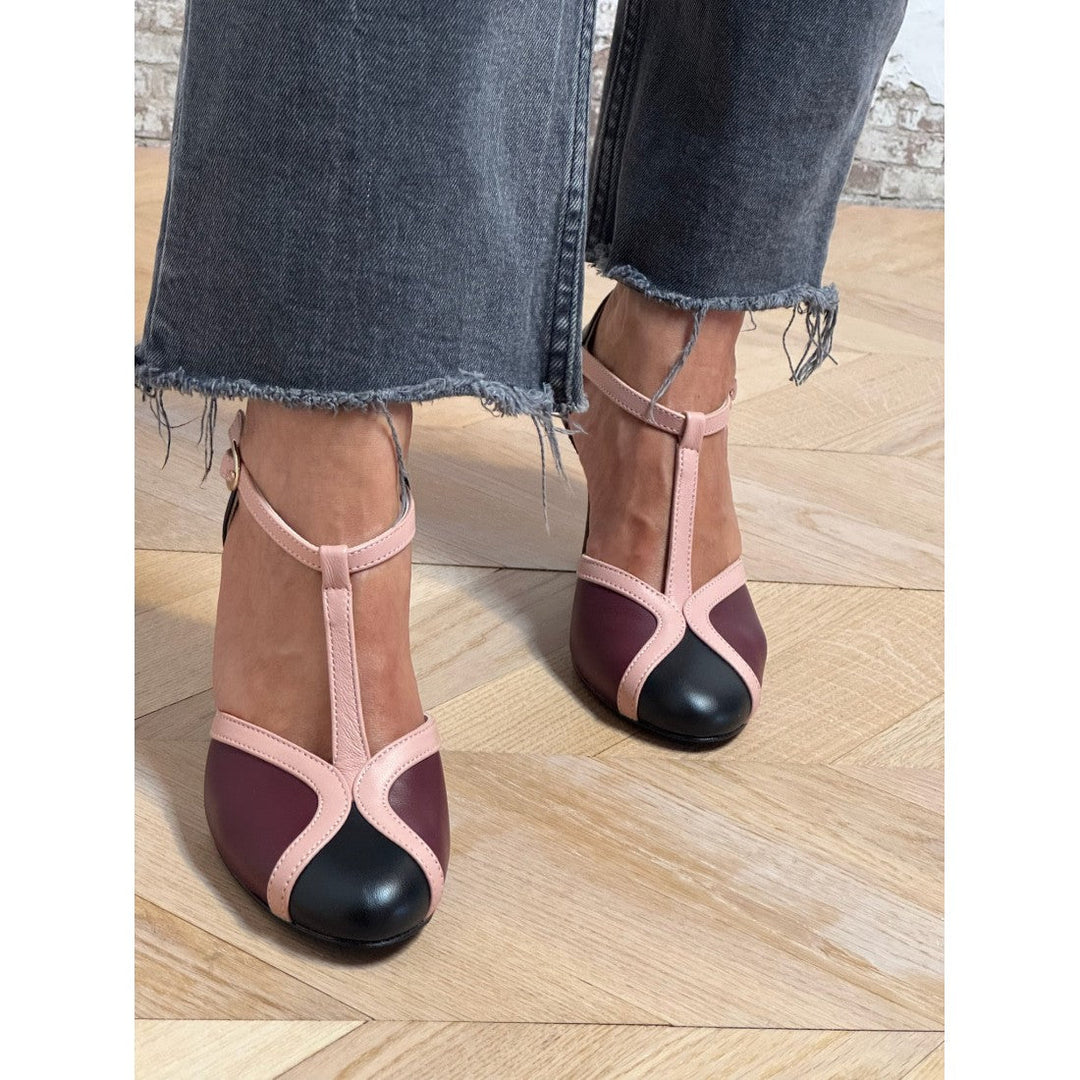Retro t-bar heels