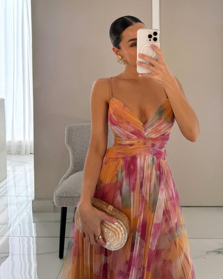 Giselle - Charming Maxi Dress with Floral Print