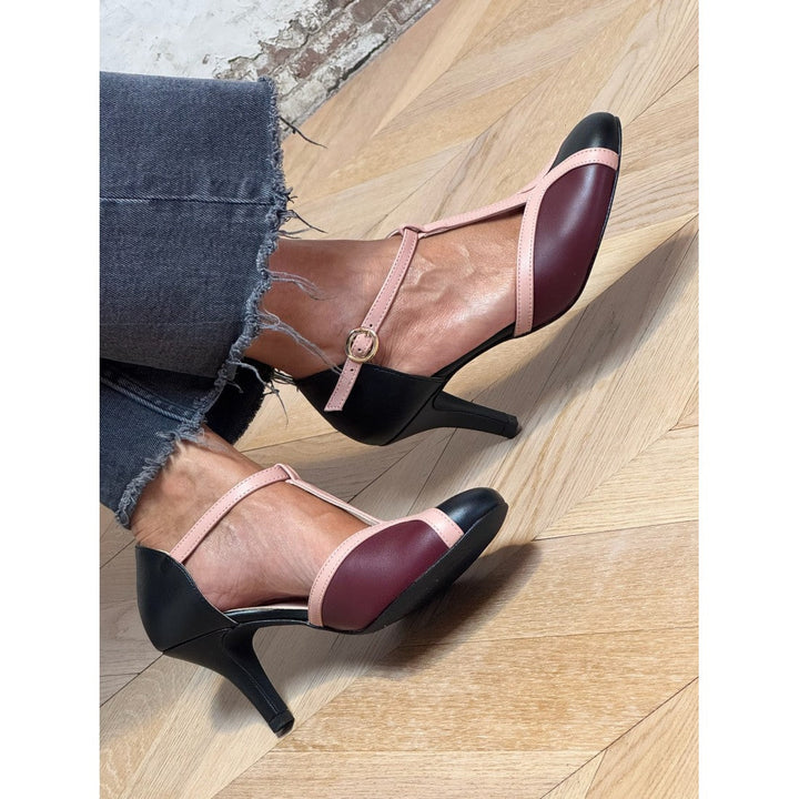 Retro t-bar heels