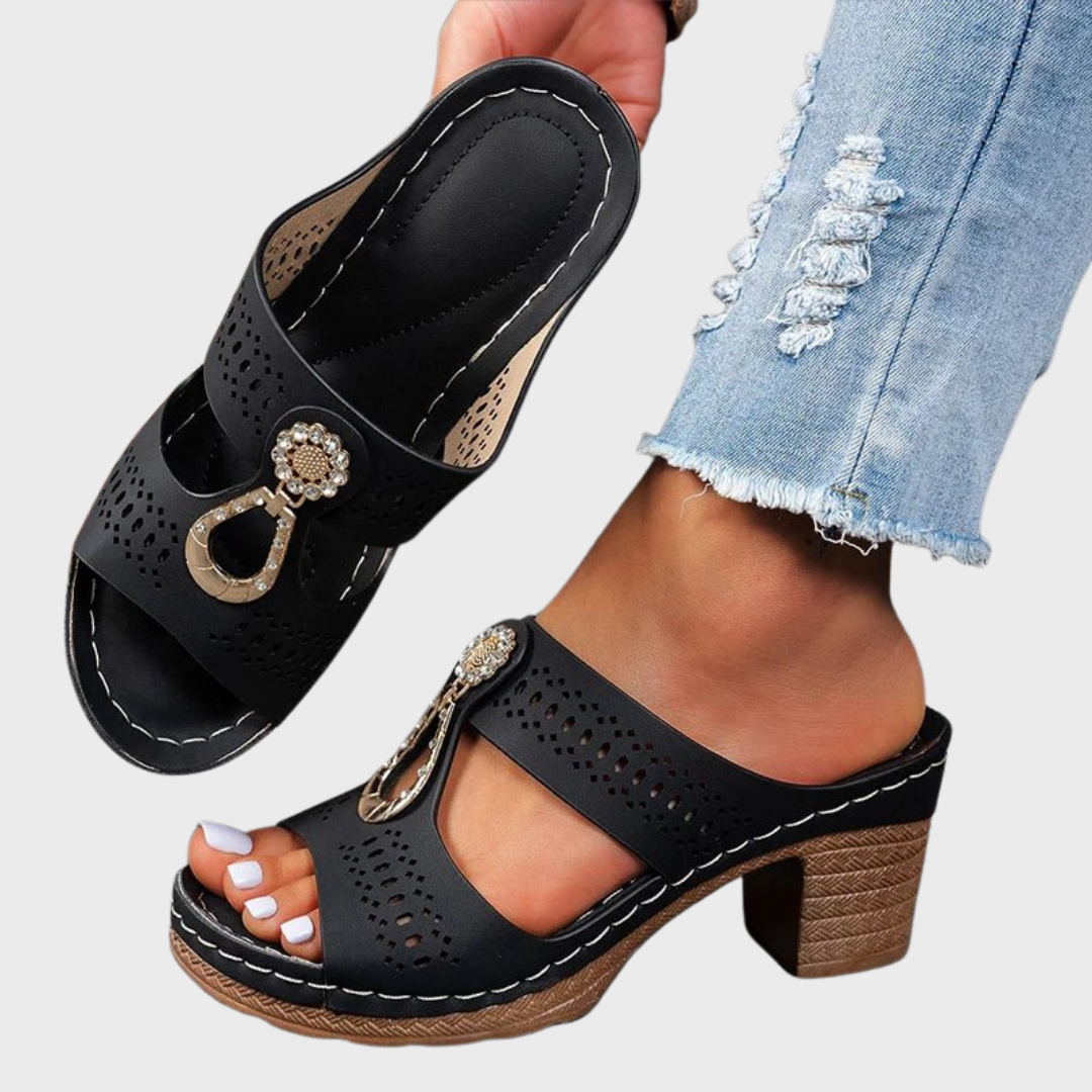FAITH | CHIC AND COMFORTABLE ORTHOPEDIC SANDALS