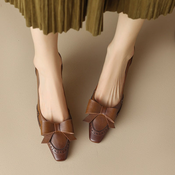 Célora Ribbon Pumps