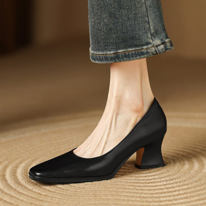 Oriel Square Pumps