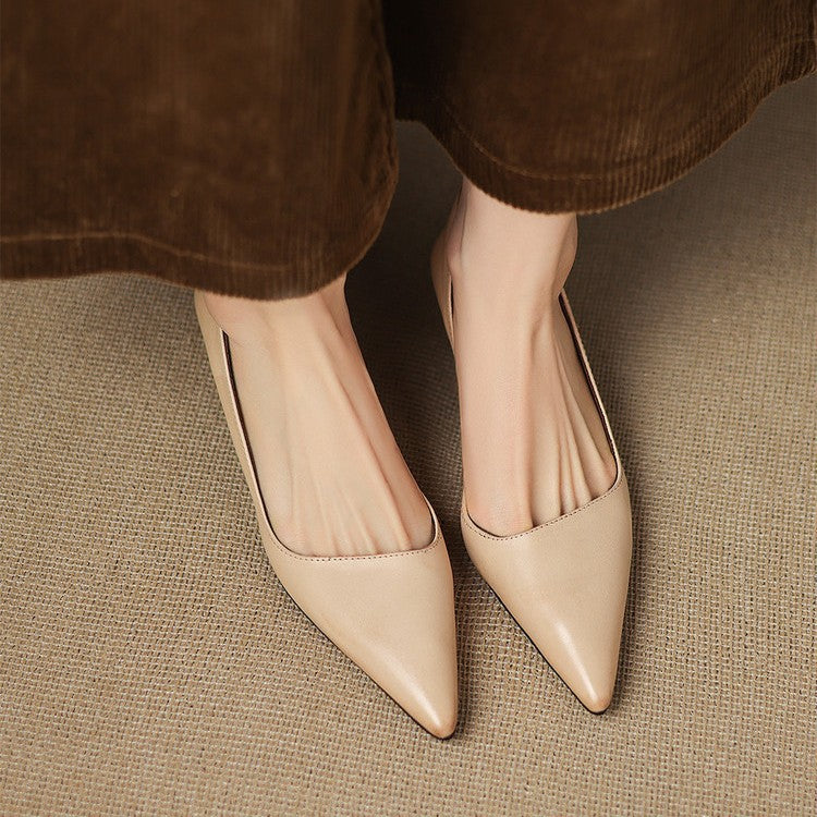 Orlisse Kitten Heel Pumps