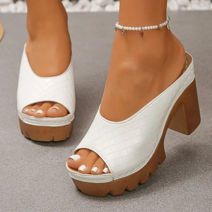 Valora | Platform Heels