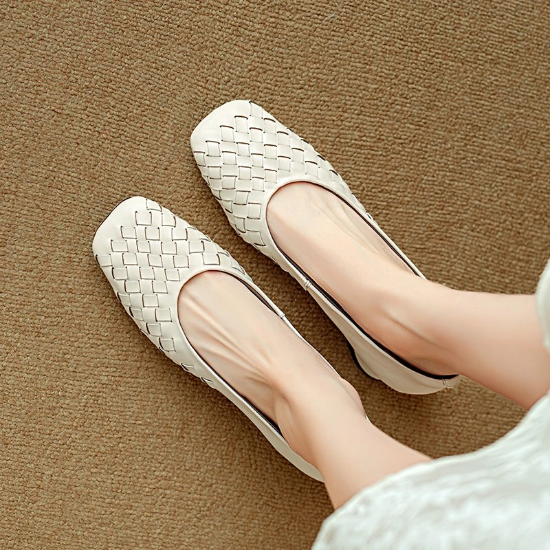Marcelle Flats