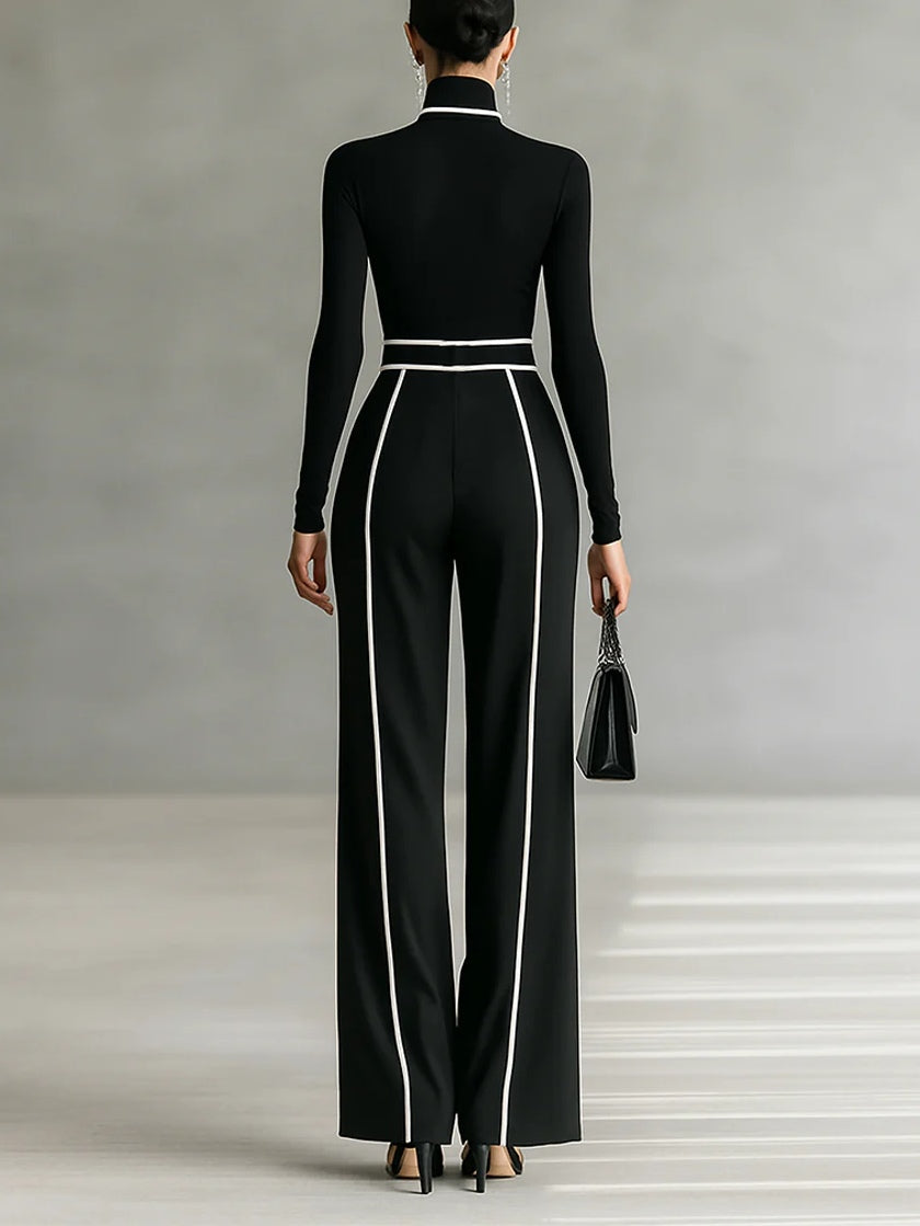 Vera™ - Chic Set with Striking Contrasts