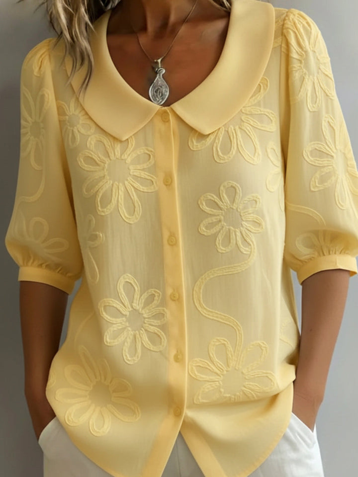 Kayleigh | Light floral blouse natural elegance